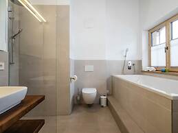 Superbly Located Premium Chalet With Sauna