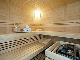 Superbly Located Premium Chalet With Sauna