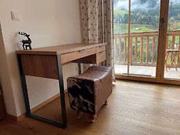 Superbly Located Premium Chalet With Sauna