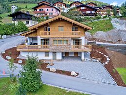 Superbly Located Premium Chalet With Sauna