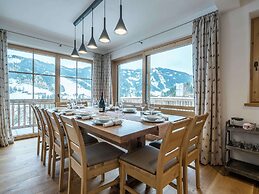 Superbly Located Premium Chalet With Sauna