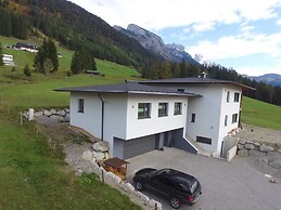 Cosy Apartment in Annaberg With Private Garden