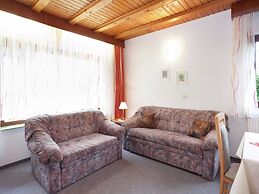 Apartment in Armsfeld With Pool
