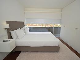 Modern Villa in Obidos Lisbon With Garden & Pool