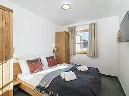Apartment in Hollersbach With Sauna Near ski Area