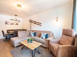 Child Friendly Apartment in Zell am See near Lake