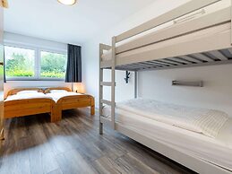 Child Friendly Apartment in Zell am See near Lake