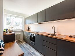 Child Friendly Apartment in Zell am See near Lake