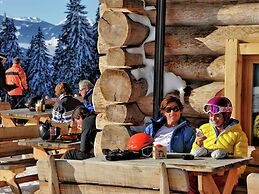 Large Apartment in Maria Alm With Terrace