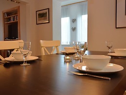 Apartment in Weser Uplands With Garden