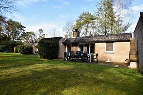 Appealing Holiday Home in Guelders near Forest