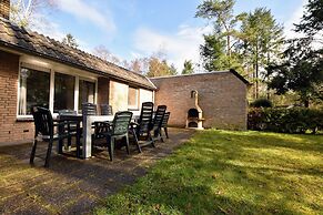 Appealing Holiday Home in Guelders near Forest