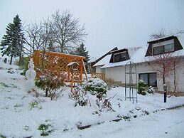 Holiday Home with Garden & Terrace near Rennsteig in Thuringian Forest