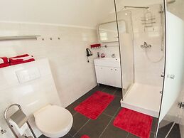 Holiday Home with Garden & Terrace near Rennsteig in Thuringian Forest