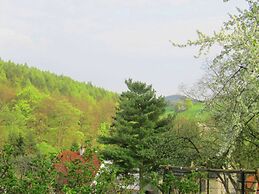 Holiday Home with Garden & Terrace near Rennsteig in Thuringian Forest