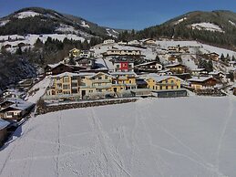 Apartment in ski Area in Piesendorf