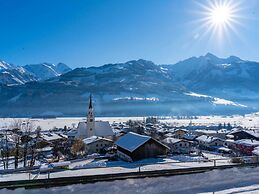 Apartment in ski Area in Piesendorf