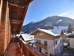 Chalet in Neukirchen am Grossvenediger With Sauna