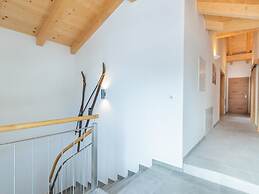 Chalet in Neukirchen am Grossvenediger With Sauna