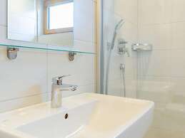 Chalet in Neukirchen am Grossvenediger With Sauna