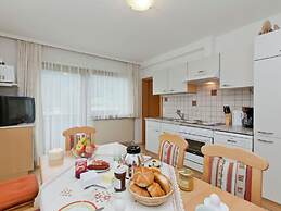 Beautiful Apartment With Large, Sunny Balcony