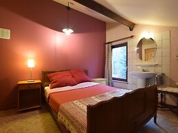 Cosy Holiday Home in Noirefontaine With Garden