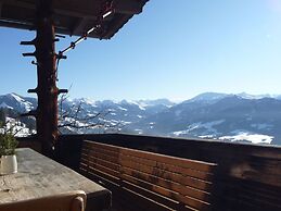 Sunlit Chalet near Ski Area in Hopfgarten im Brixental