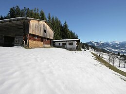 Sunlit Chalet near Ski Area in Hopfgarten im Brixental