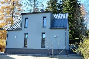 Beautiful Holiday Home in Bohemian Near Forest