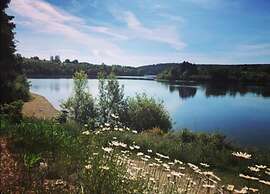 Comfortable Cottage Near Lake Cherapont