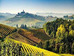 Hillview Langhe Apartment