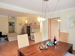 Apartment in Lowensen With Private Terrace