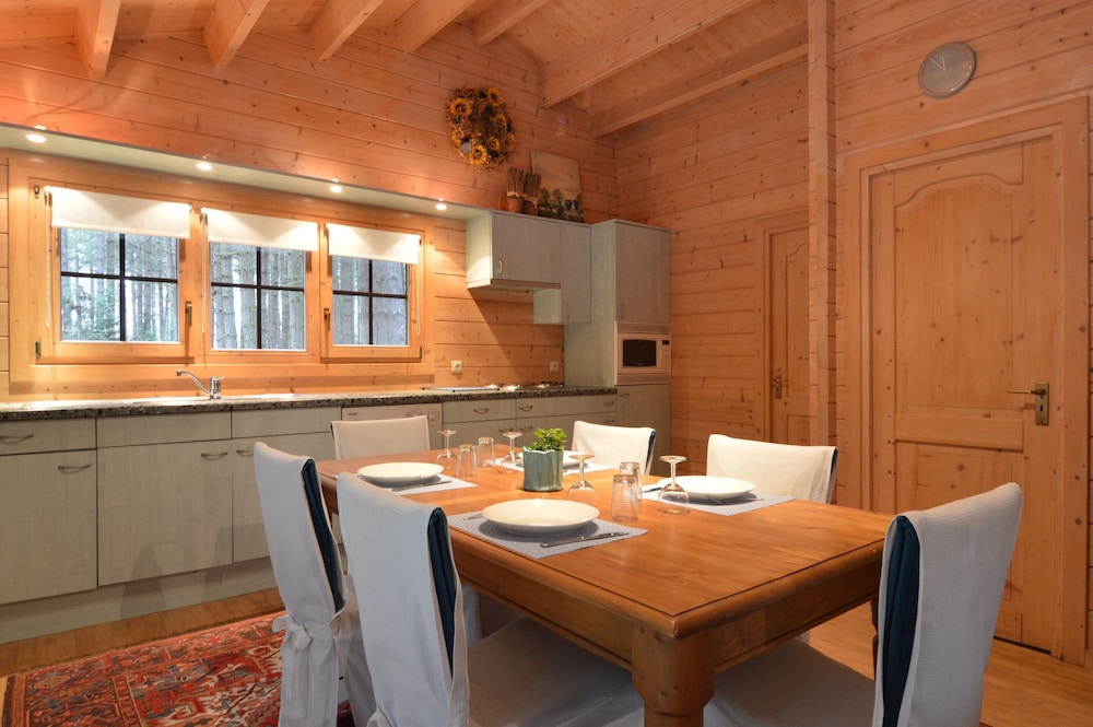 Peaceful Chalet Retreat