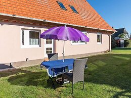 Apartment in Temannsdorf With Garden