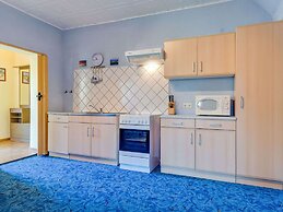 Apartment in Temannsdorf With Garden