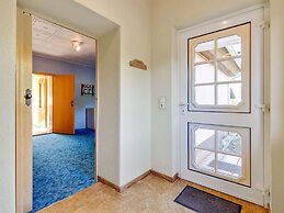 Apartment in Temannsdorf With Garden