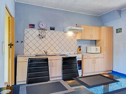 Apartment in Temannsdorf With Garden