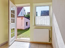 Apartment in Temannsdorf With Garden