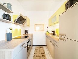 Spacious Apartment With Terrace Zur Forelle