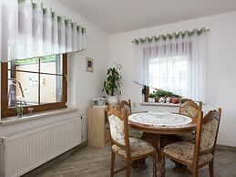 Cozy Ski Base With Garden