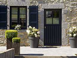 Charming Cottage in a Farm With Views