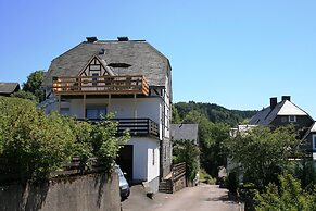 Apartment Near Willingen With Private Terrace