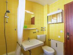 Quaint Apartment With Sauna