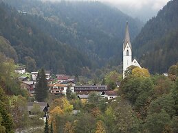 Lush Apartment in Silbertal With Garden
