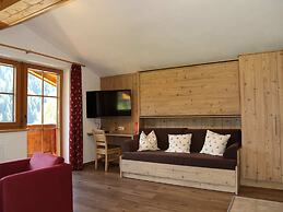 Spacious Chalet near Ski Area in Saalbach-Hinterglemm