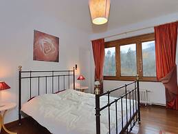 Child-friendly Holiday Home in La Roche-en-ardenne