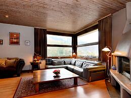 Child-friendly Holiday Home in La Roche-en-ardenne