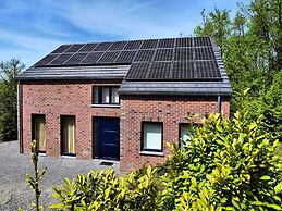 Chic Holiday Home in Durbuy With Sauna