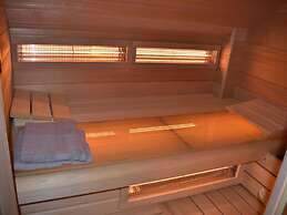 Chic Holiday Home in Durbuy With Sauna