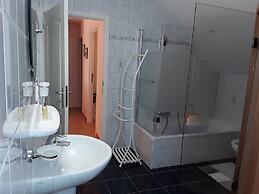 Chic Holiday Home in Durbuy With Sauna